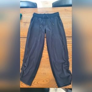 Lululemon size 4 black dance studio crops